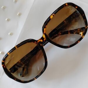 Ralph by Ralph Lauren RA5149 sunglasses square/oval. Tortoise Shell Browns